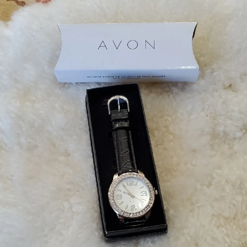 Avon APRIL BIRTHDAY Black and White Classic Watch NWT
